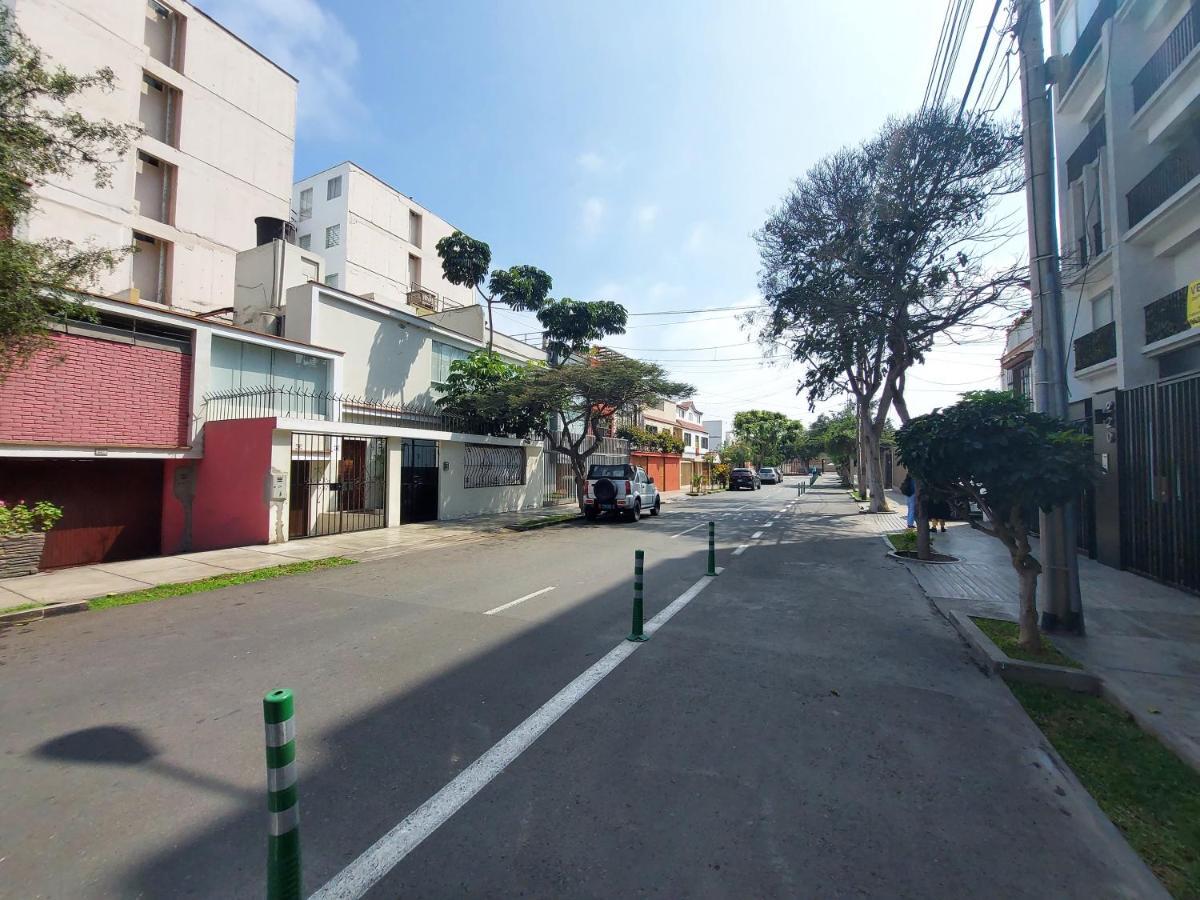Habitacion Con Bano Privado Acceso A Cocina Y Terraza En Miraflores Lima Exterior foto